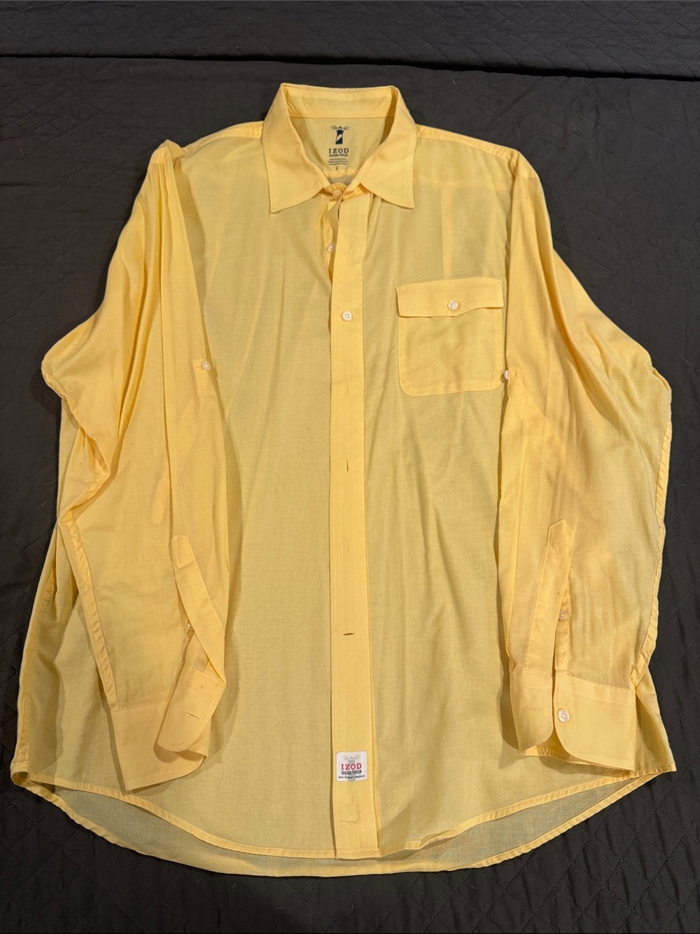 Izod Pale Yellow Men's Button-Down Shirt